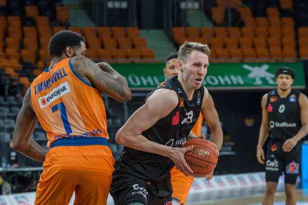 距刘翔仅0 距刘翔仅0